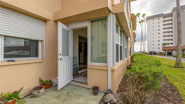 5020 BRITTANY DRIVE S 125, St Petersburg, FL 33715
