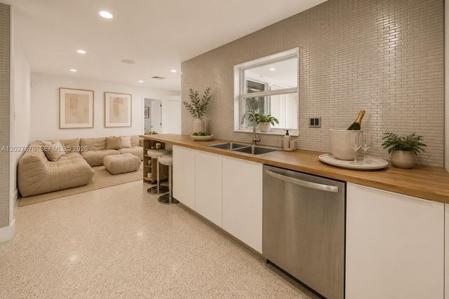 14001 S Biscayne River Drive, Miami, FL 33161
