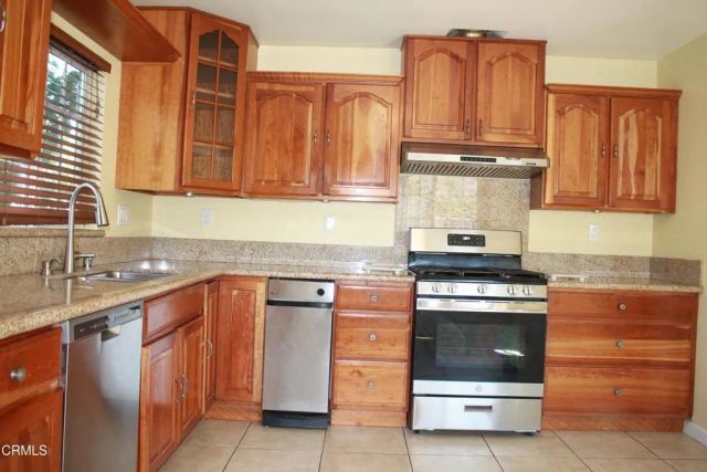 41 Fremont Avenue, Moorpark, CA 93021