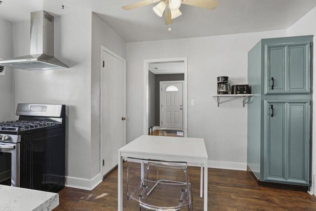 718 W Olin Avenue, Madison, WI 53715