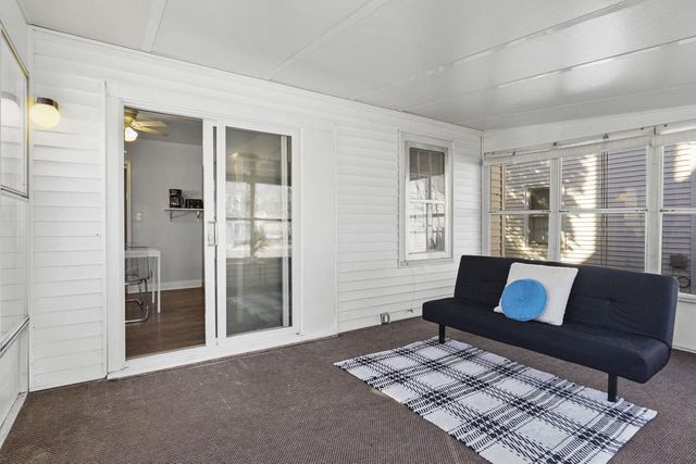 718 W Olin Avenue, Madison, WI 53715