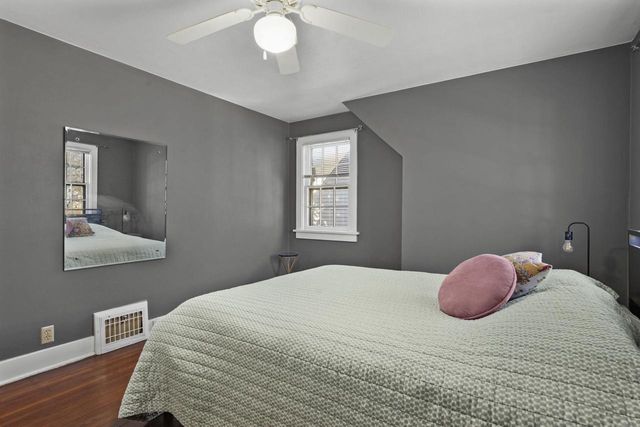 718 W Olin Avenue, Madison, WI 53715