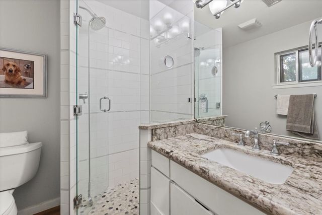 4017 Hildring Drive E, Fort Worth, TX 76109