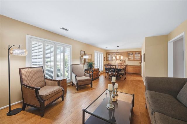 4017 Hildring Drive E, Fort Worth, TX 76109
