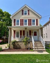 46 Warrenville Road, Middlesex, NJ 08846