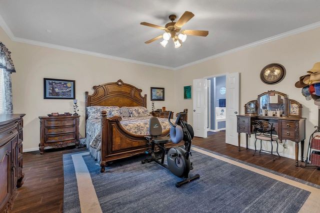 2710 Taos Trail, Deer Park, TX 77536