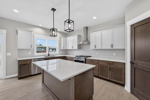 1769 Woodford Road, Cross Plains, WI 53528