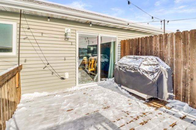 1549 34th Avenue S, Moorhead, MN 56560