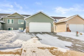 1549 34th Avenue S, Moorhead, MN 56560