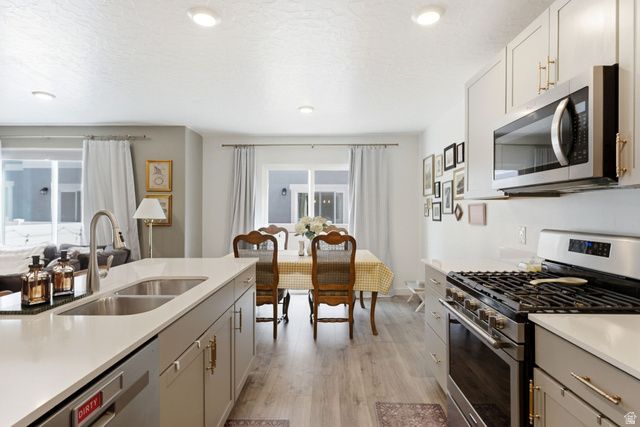 1113 E JACK DR, Saratoga Springs, UT 84045