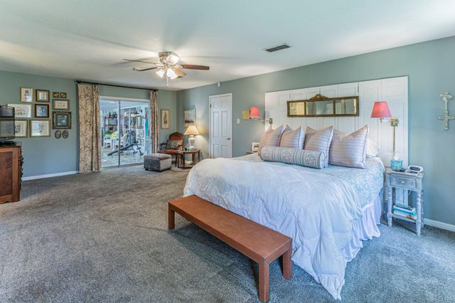 208 Highland Oaks DR, Harker Heights, TX 76548