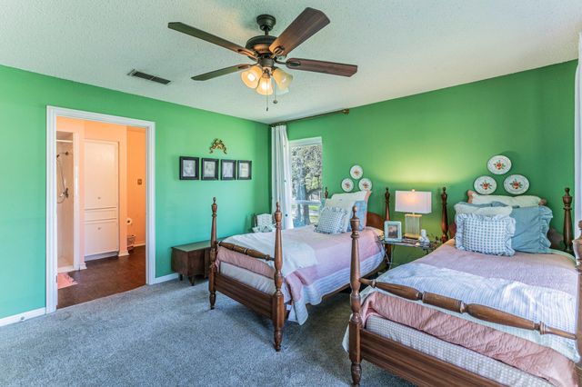 208 Highland Oaks DR, Harker Heights, TX 76548