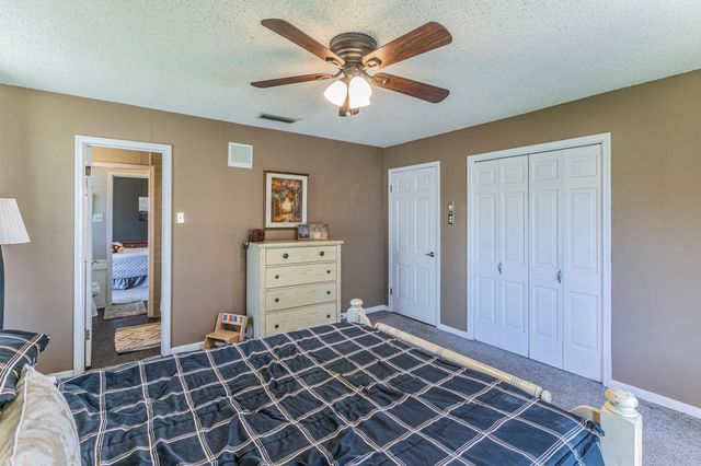 208 Highland Oaks DR, Harker Heights, TX 76548