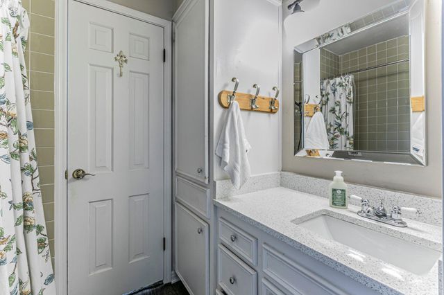 208 Highland Oaks DR, Harker Heights, TX 76548