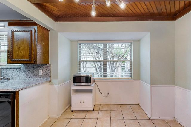 623 Middale Road, Duncanville, TX 75116