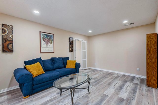 623 Middale Road, Duncanville, TX 75116