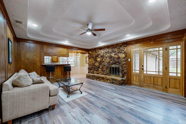 623 Middale Road, Duncanville, TX 75116