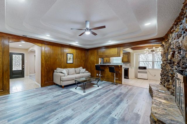 623 Middale Road, Duncanville, TX 75116
