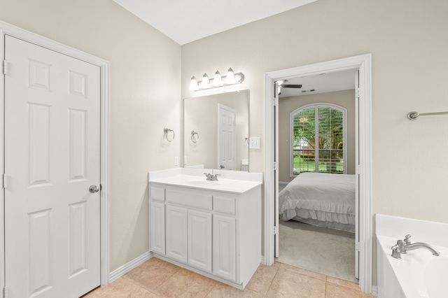 2832 Hidden Knoll Trail, Frisco, TX 75034