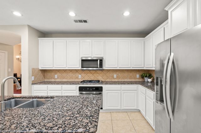 2832 Hidden Knoll Trail, Frisco, TX 75034
