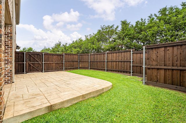 2832 Hidden Knoll Trail, Frisco, TX 75034