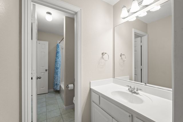 2832 Hidden Knoll Trail, Frisco, TX 75034