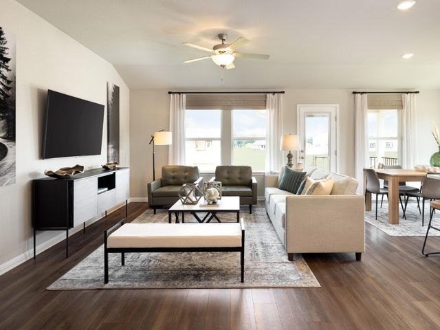 723 Universal DR, Hutto, TX 78634