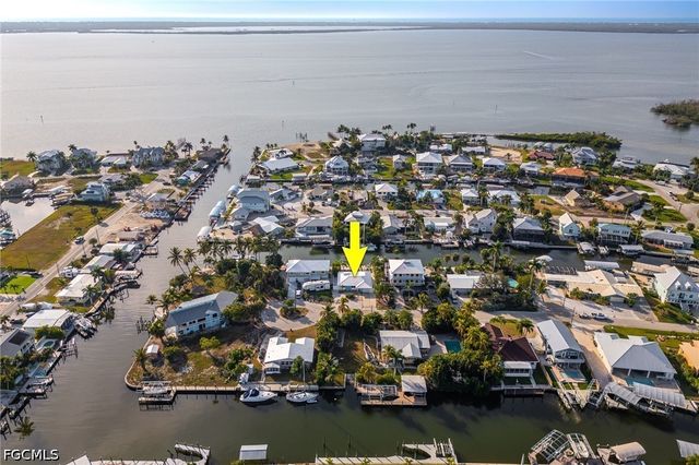 3571 Emerald AVE, St James City, FL 33956