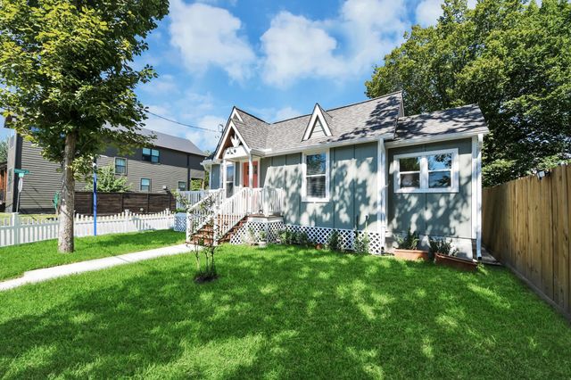 1015 E 32nd Street, Houston, TX 77022