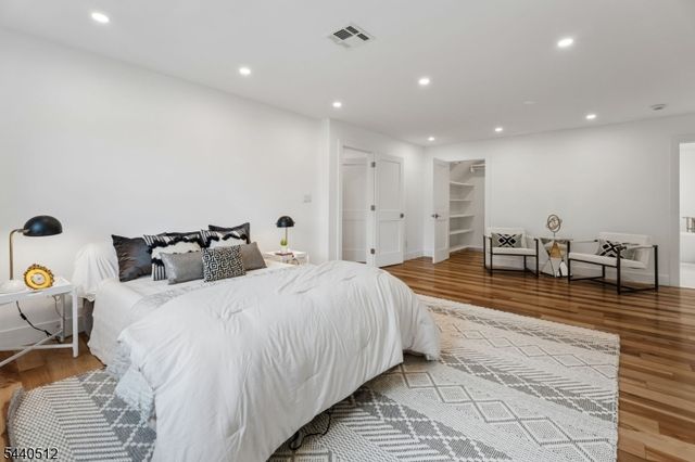 941 Lincoln Ave E, Cranford Twp., NJ 07016