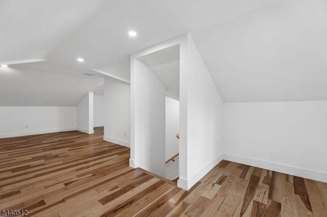 941 Lincoln Ave E, Cranford Twp., NJ 07016