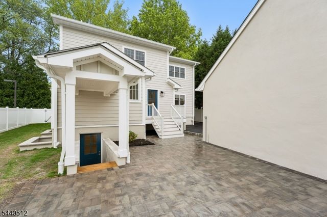 941 Lincoln Ave E, Cranford Twp., NJ 07016