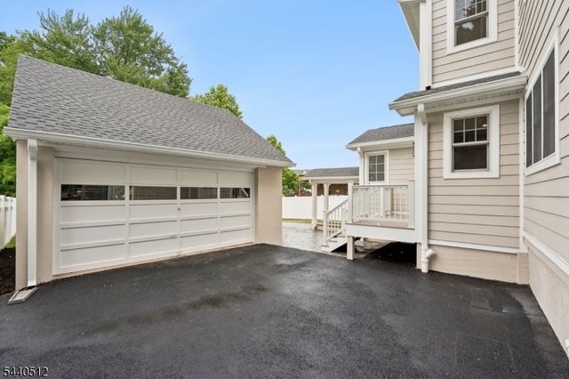 941 Lincoln Ave E, Cranford Twp., NJ 07016