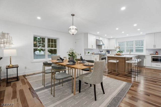 941 Lincoln Ave E, Cranford Twp., NJ 07016