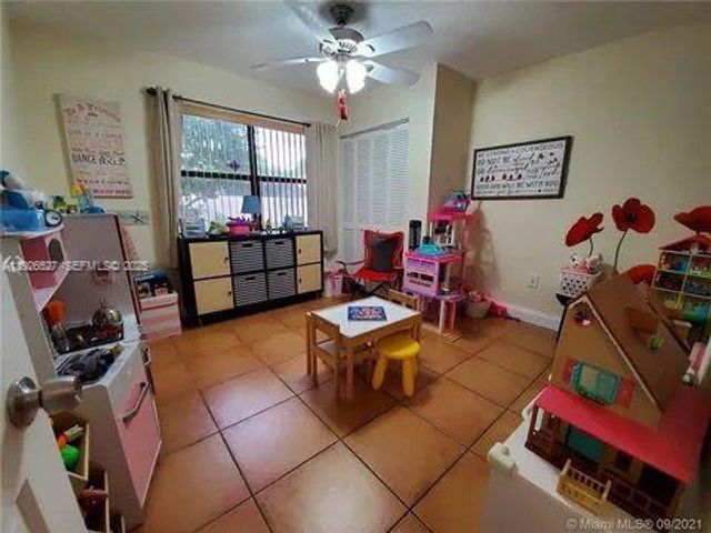 14927 SW 89th St 14927, Miami, FL 33196