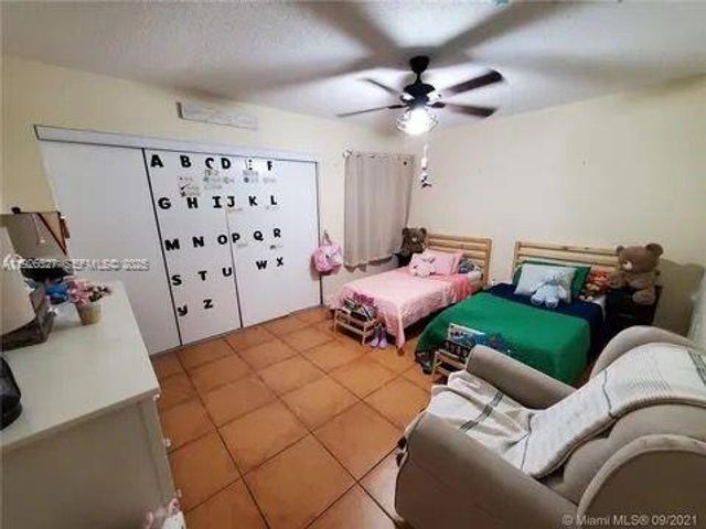 14927 SW 89th St 14927, Miami, FL 33196