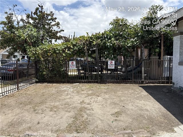 860 W 56th, Los Angeles, CA 90037