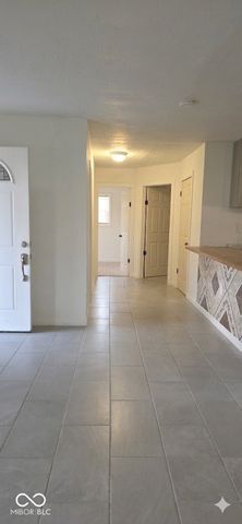 8716 E 41st Place, Indianapolis, IN 46226