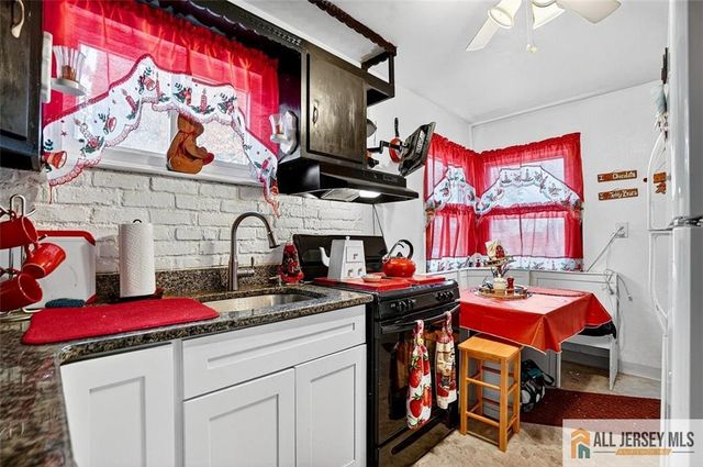 84 S Inman Avenue, Avenel, NJ 07001