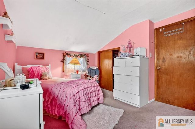 84 S Inman Avenue, Avenel, NJ 07001