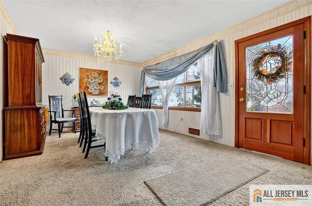 84 S Inman Avenue, Avenel, NJ 07001