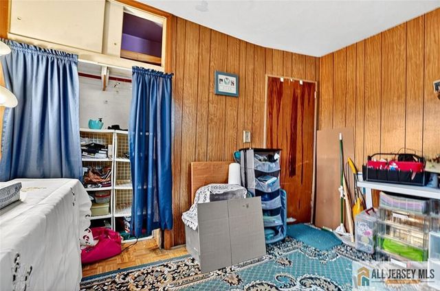 84 S Inman Avenue, Avenel, NJ 07001