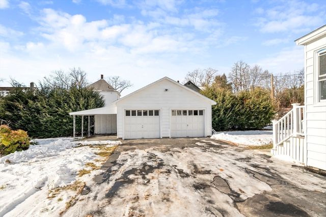 5 Lombard Ave, Athol, MA 01331