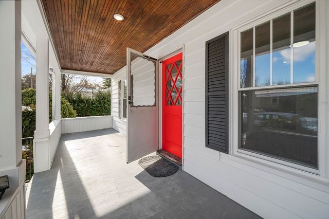 5 Lombard Ave, Athol, MA 01331