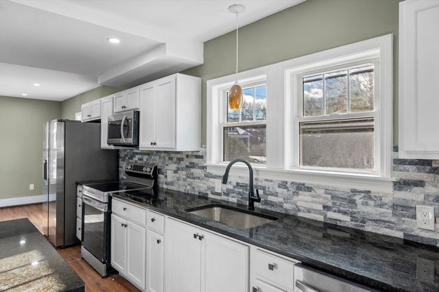 5 Lombard Ave, Athol, MA 01331