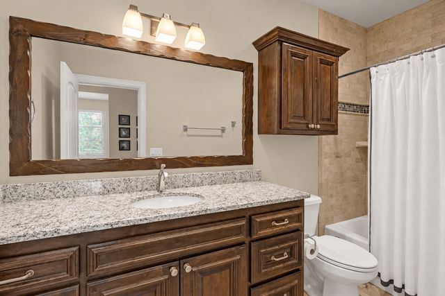 6682 E 122nd East Place S, Bixby, OK 74008