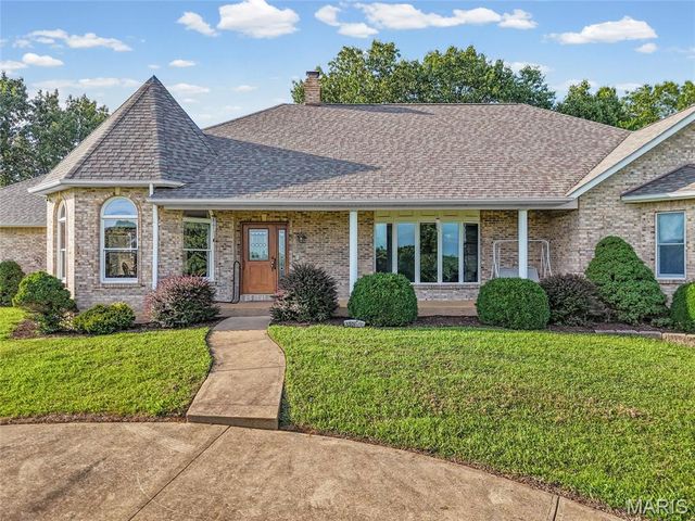 1301 Hillside Estates Drive, Pevely, MO 63070