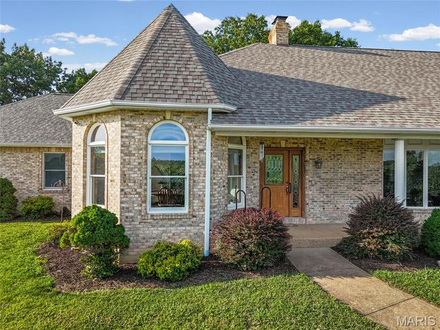 1301 Hillside Estates Drive, Pevely, MO 63070