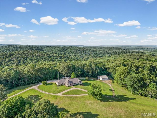 1301 Hillside Estates Drive, Pevely, MO 63070