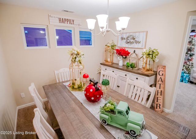 261 Boulders West Dr, Shepherdsville, KY 40165